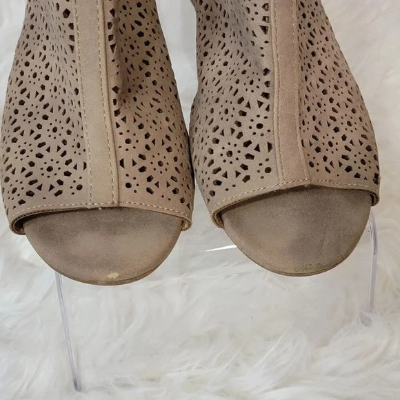 Coconuts Tan Sling Back Peep Toe Stacked Heel Velcro Sandals 8.5 - Picture 8 of 11